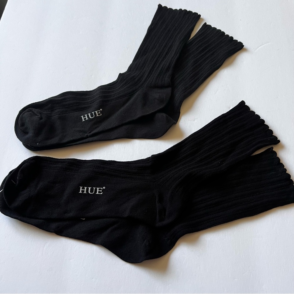 HUE 2 PAIR SCALLOPED POINTELLE MID CALF SOCKS BLACK OS NWOT